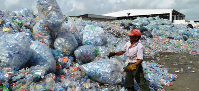 Mexicanos desarrollan losetas mediante PET reciclado